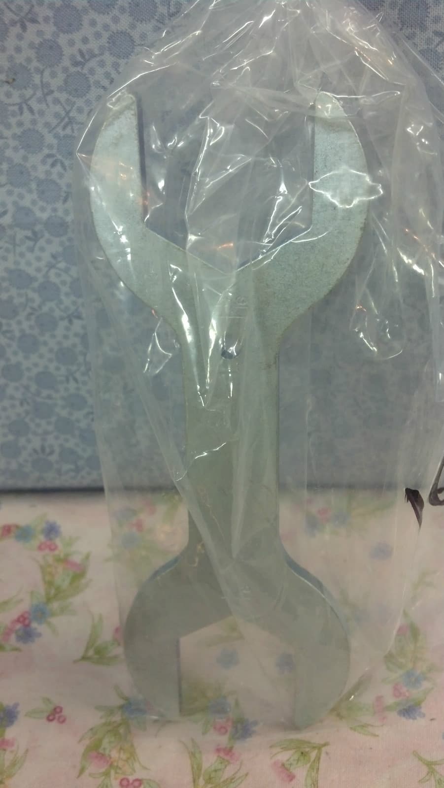 WRENCH BONNETS REGULATOR TAP R, 1-1/8"  X  1-5/16", 6"