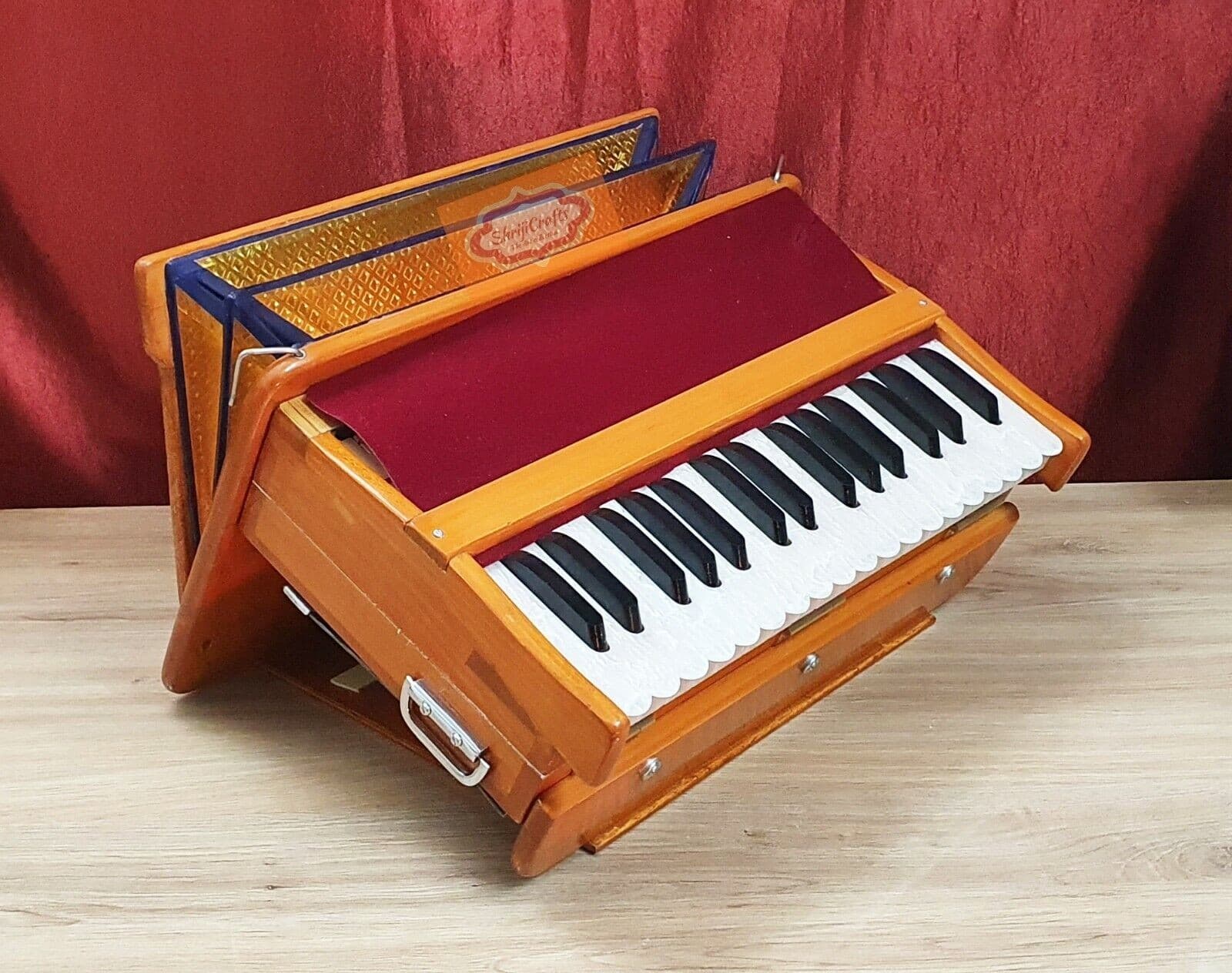 Harinam Harmonium - Most Portable Indian Instrument Harmonium - Play kirtan 4