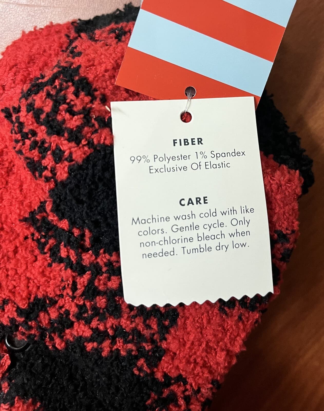 Cat & Jack Super Soft Ankle Socks Gripper Bottoms 2 Pair Red Black XS/S 11-1 New 6