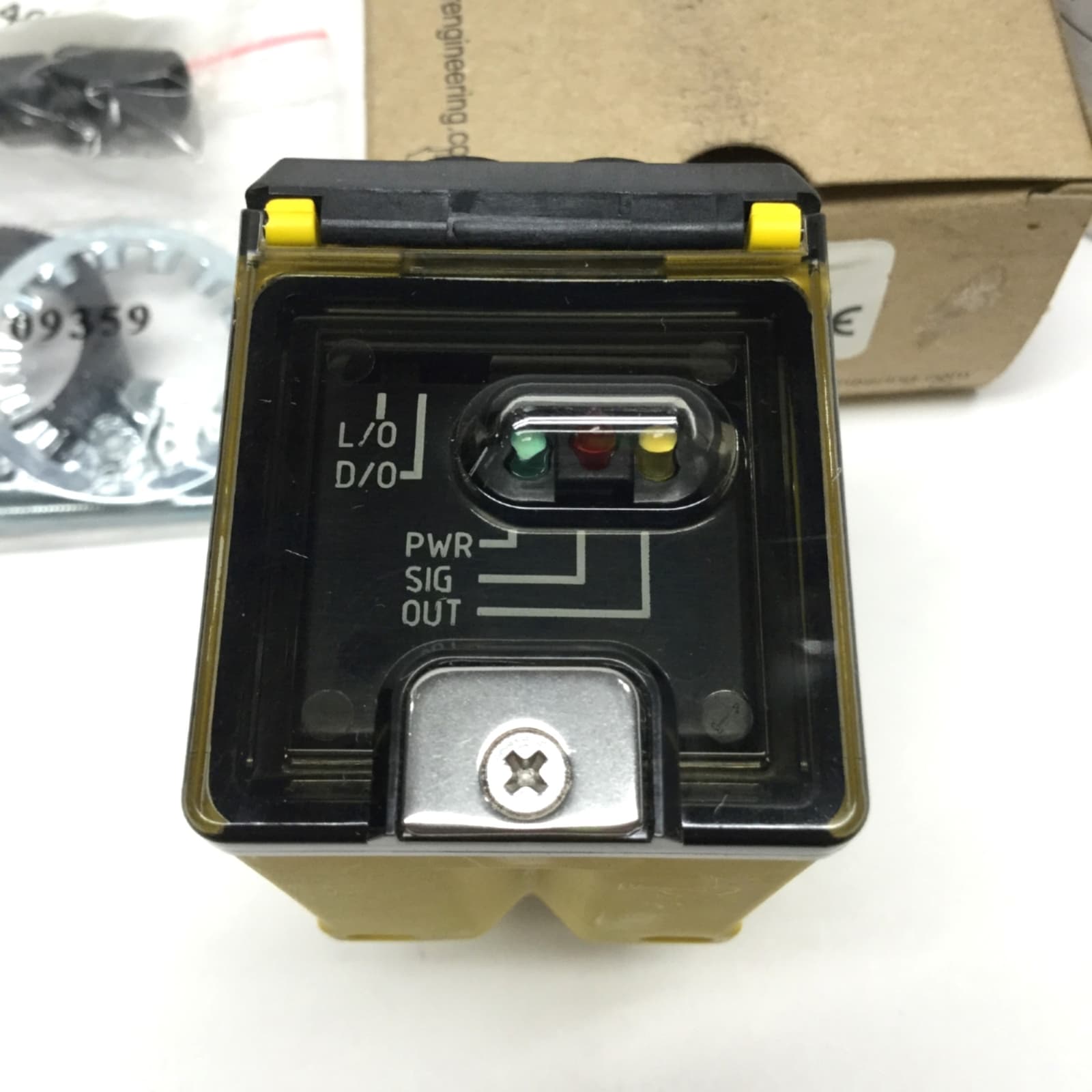 Banner Q45BB6FQ Rugged IR Fiber Optic Amplifier, 10-30VDC, NPN/PNP, 4-Pin 7/8" 3