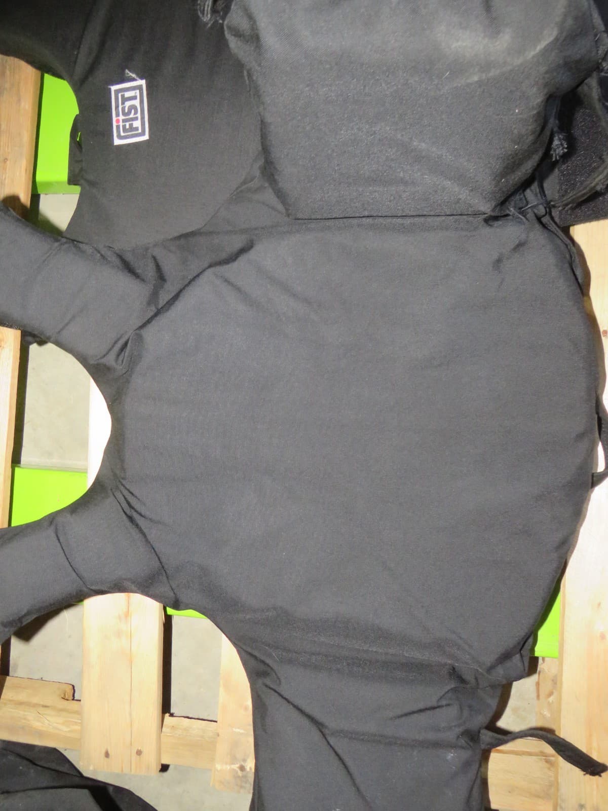 FIST STRIKE PRO MARTIAL ARTS POLICE TACTICAL TRAINING CHEST AND BACK ONLY 2