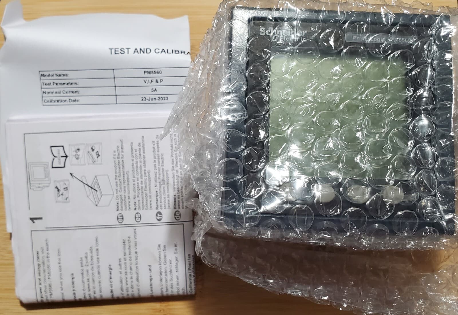 New In Box Schneider Electric METSEPM5560 Power Meter PowerLogic PM5560 2