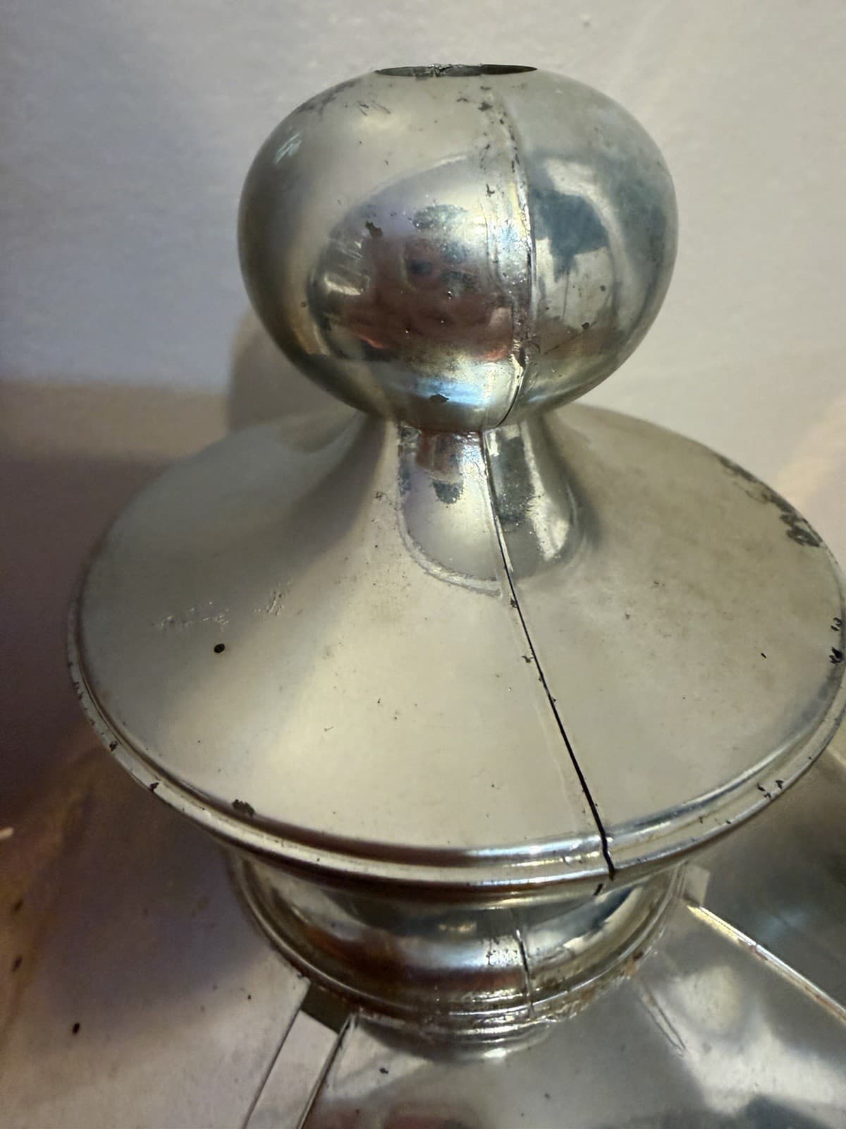 Vintage 1972 SCHLITZ Lighted Carriage Lamp Wall 6