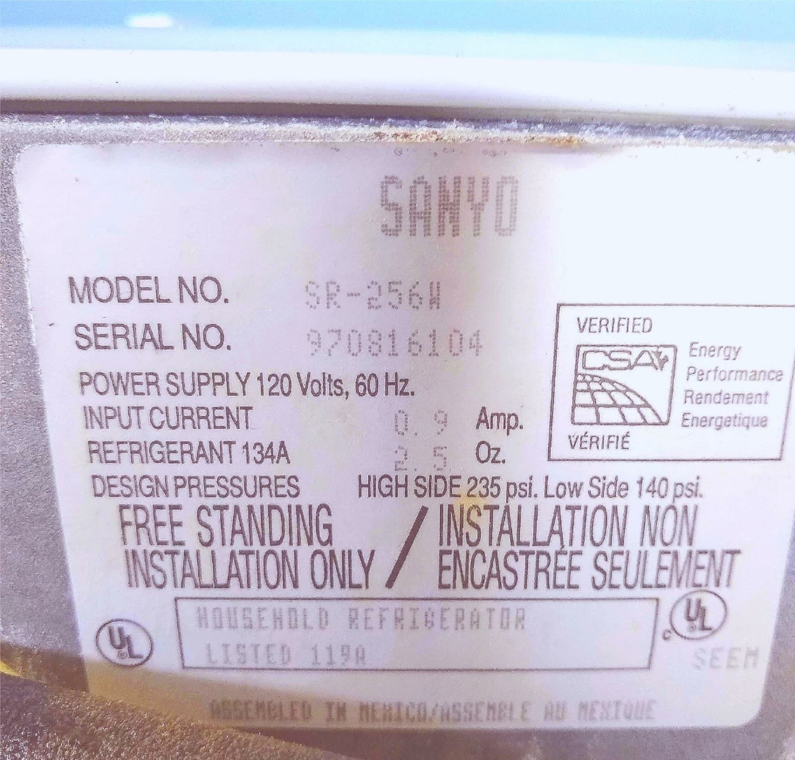 BRAND NEW SANYO SR-256W UNDERCOUNTER FRIDGE INSIDE ORIGINAL BOX FREE SHIPPING 5