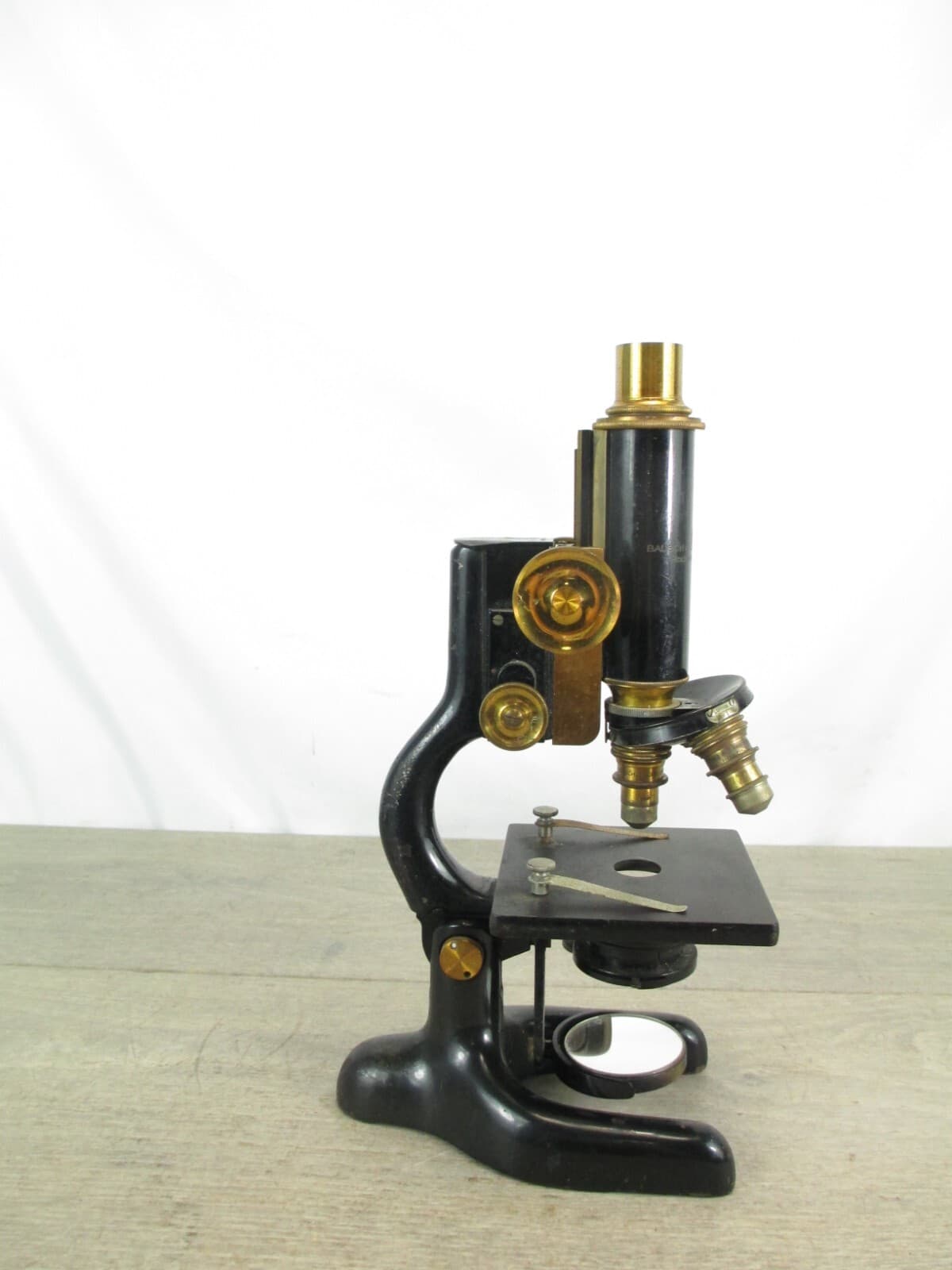 Antique 1915 Bausch & Lomb Cast Iron & Brass Scientific Laboratory Microscope 2