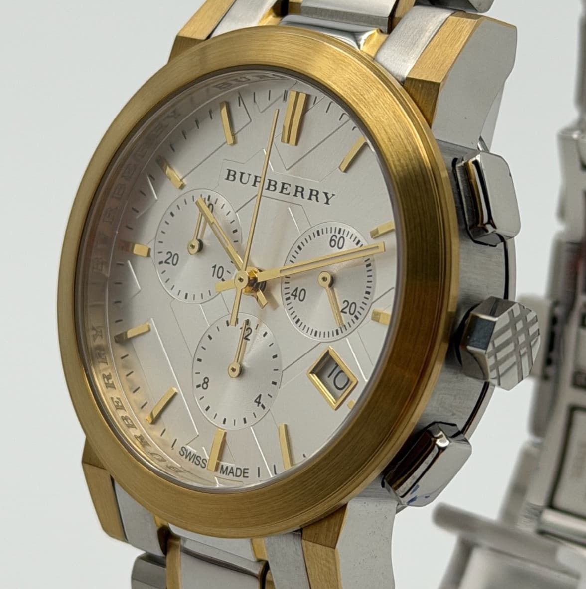 BURBERRY BU9751 THE CITY Chronograph Two-Tone Gold 38mm Unisex Watch