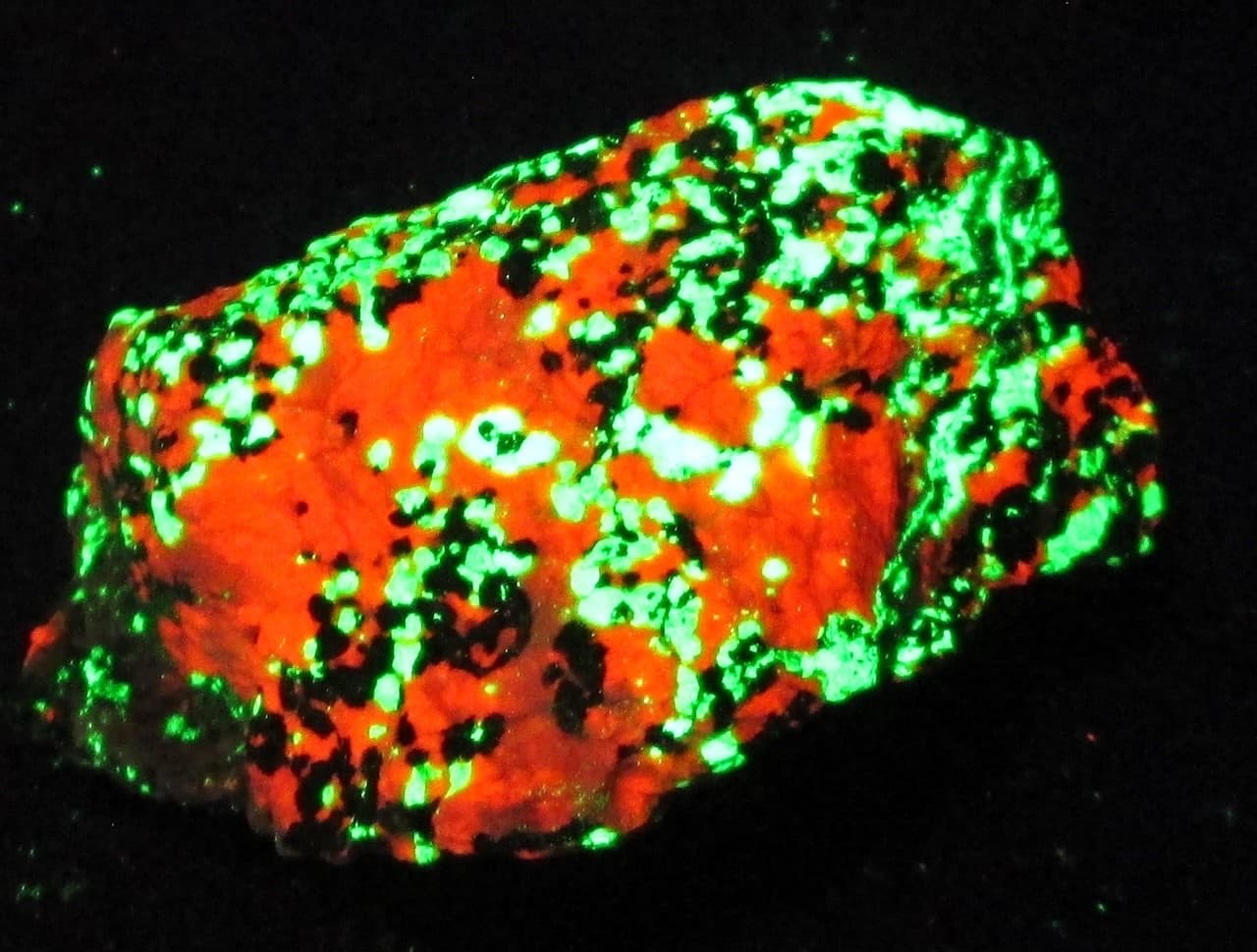 Willemite Calcite Franklinite Fluorescent Mineral Sterling Hill NJ 3