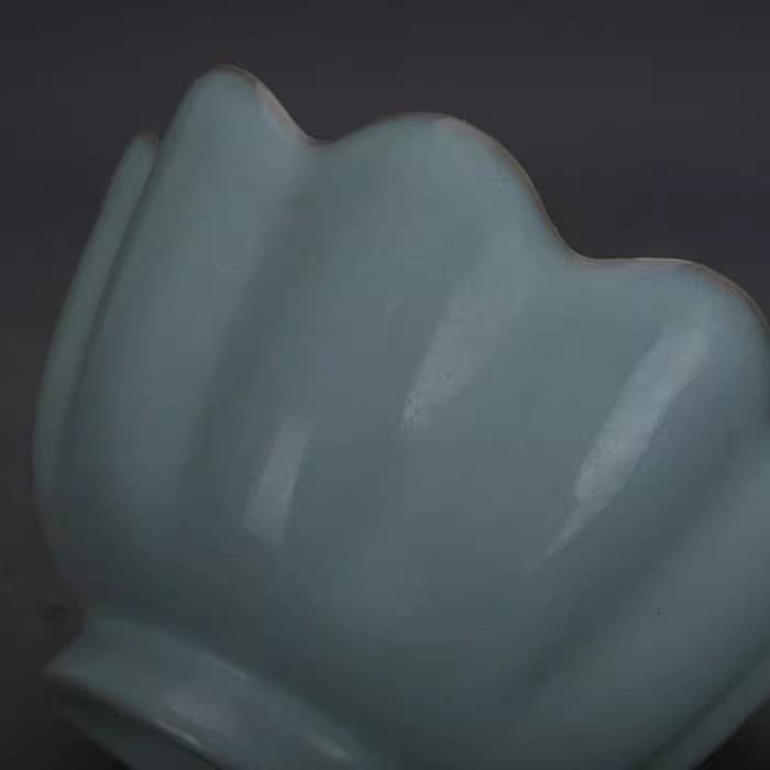 Chinese Old Porcelain Song Dynasty Ru Kiln Sky Blue Glaze Support Nail Lotus Bow 4