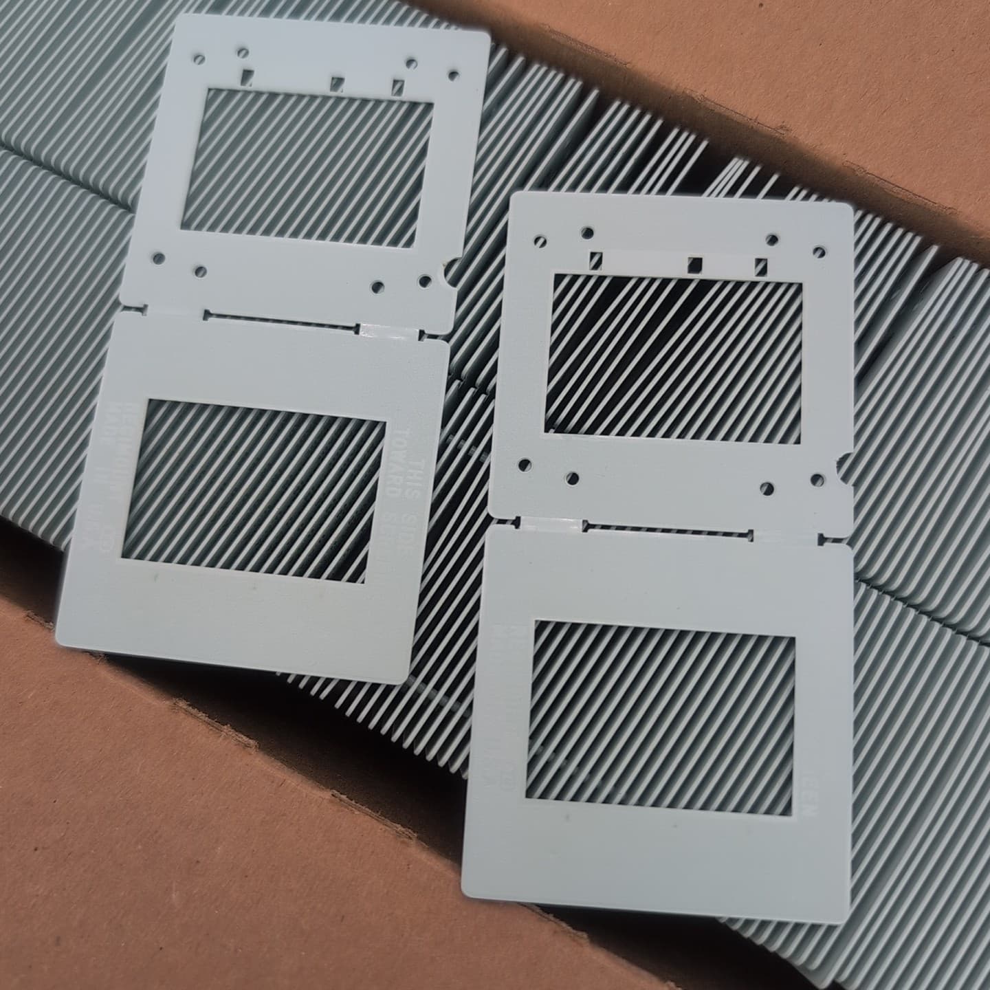 Regimount Plastic 35mm Slide Mounts Professional Bulk Pack of Approximately 500 3