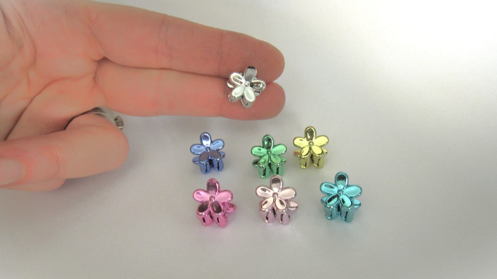 Micro mini extra tiny metalic colored flower acrylic hair claw clip