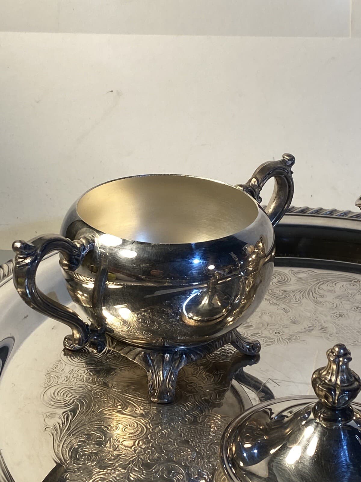 WM Rogers Creamer - Sugar Bowl & Tray Set Silverplate Vintage Lid Included 72-6 4