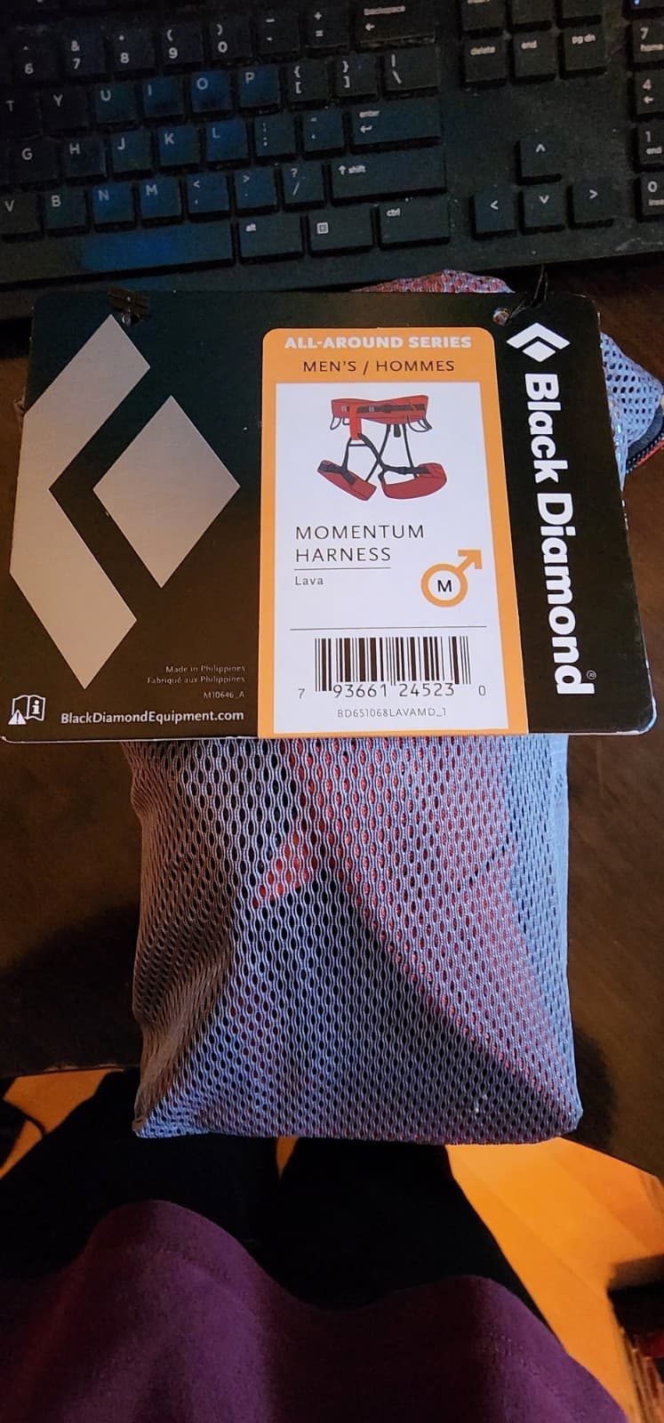 Black Diamond Men’s All Around Momentum Climbing Harness ( Red NEW Medium ) 2