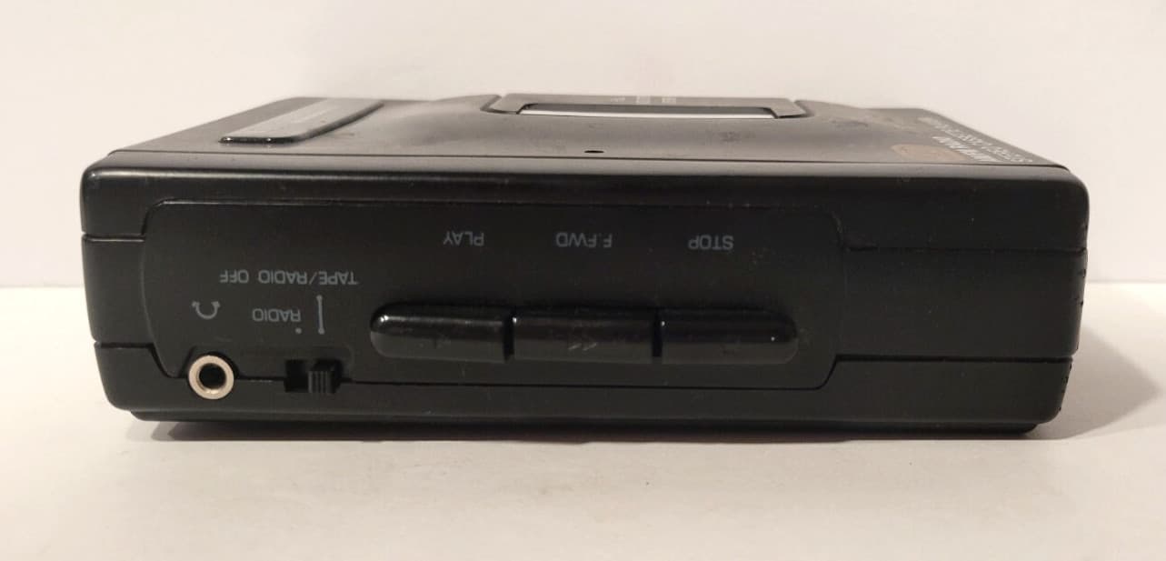 Vintage Tozai ATC-337 Personal AM/FM Stereo Cassette Player Walkman 5