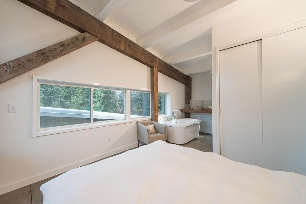 Circle sawn timbers and beams 4