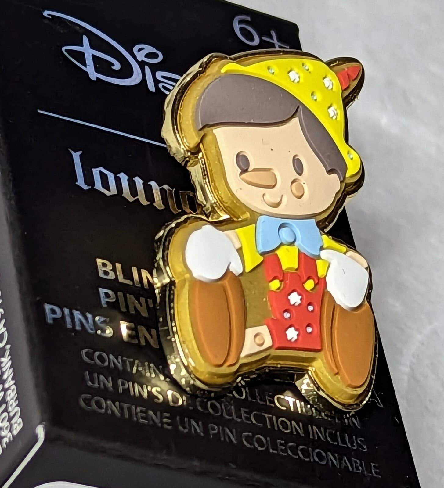 Loungefly Disney Sugar Cookie Portrait Free-D Blind Box Pin - Pinocchio - Opened 5