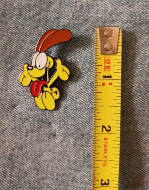 ODIE-GARFIELD- ENAMEL PIN-SHIP ALL THE PINS YOU BUY FOR $4.99-VISIT OUR STORE 2