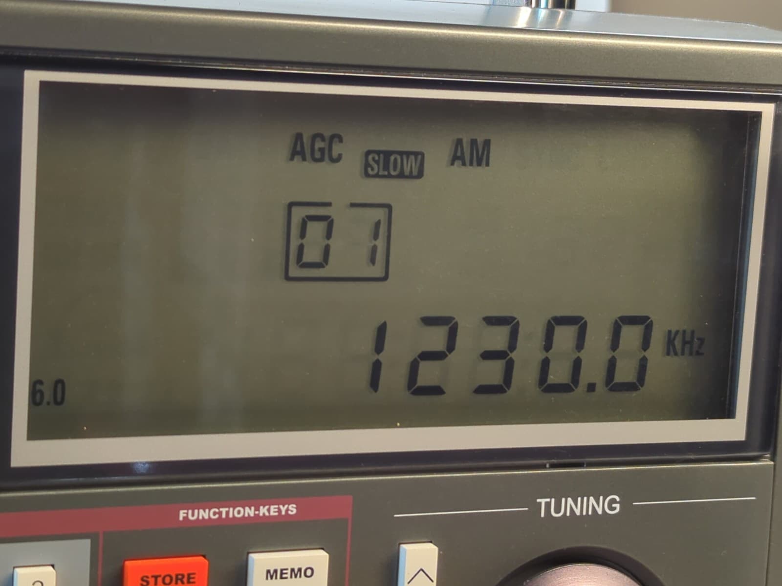 Grundig Satellit 800 Millennium Short Wave Radio Receiver With Power Cord Manual 3