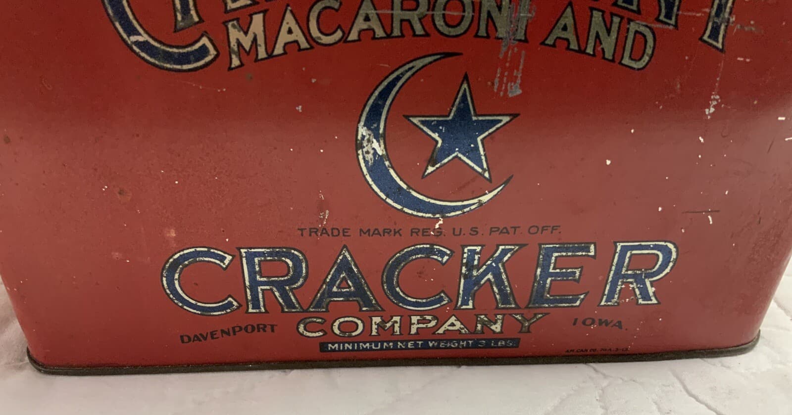 Vintage Advertising Tin, Square, Tom Thumbs Crescent Macaroni & Cracker Co., Red 5
