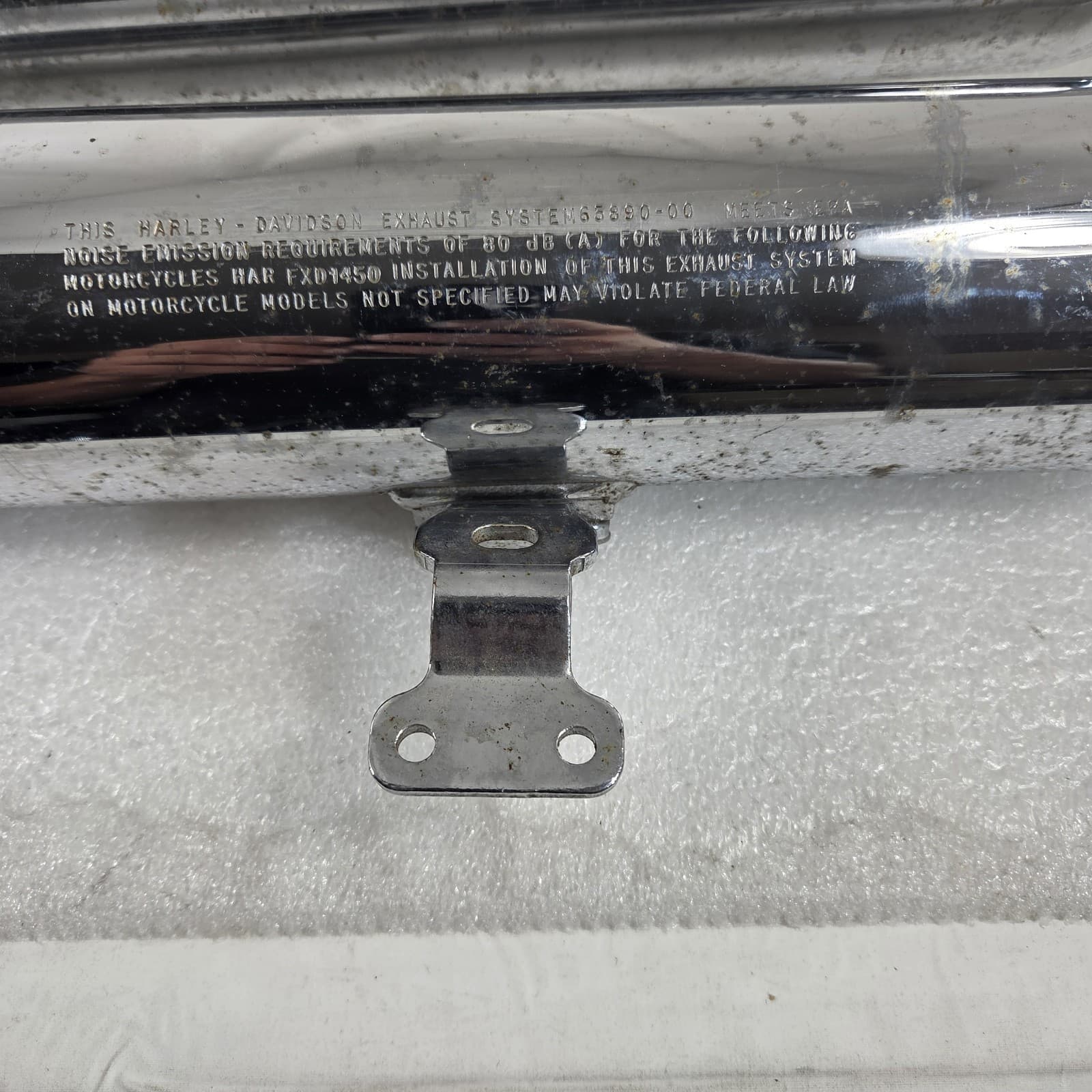 Harley-Davidson Dyna FXD FXDL FXDX OEM Mufflers Exhaust Set 65094-00 & 65890-00  5