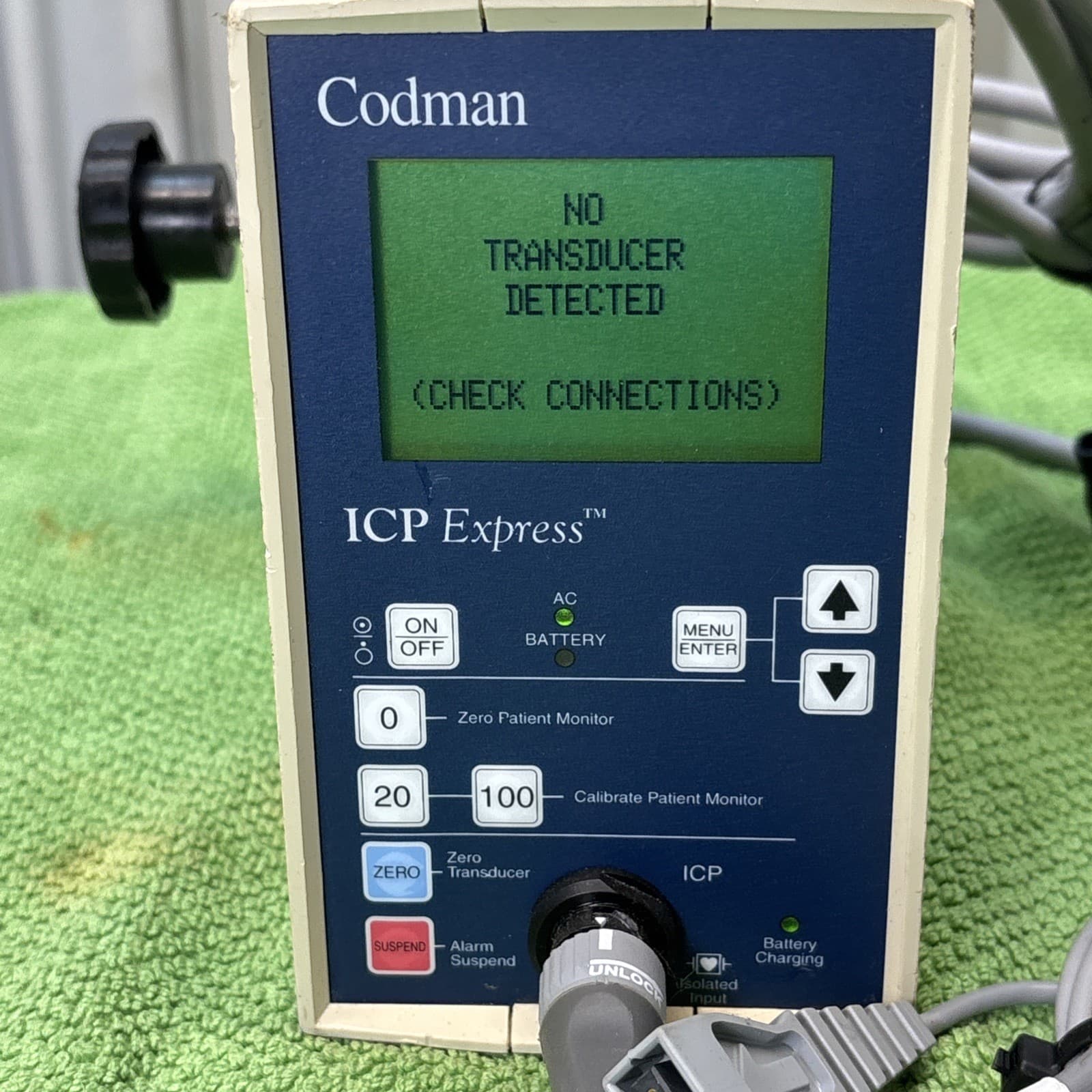 Codman ICP Express 82-6634 Monitor system  with cable 82-6646 &  Cable 82-6636 5