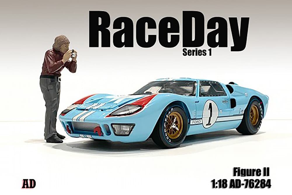 Race Day 1 1:18 Scale American Diorama Figurine Figure II Man Guy Male 4" Camera 2