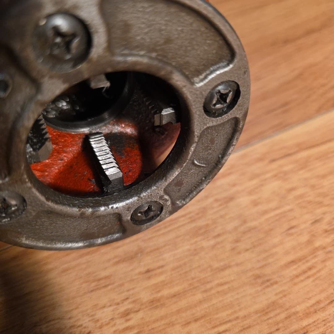 RIDGID 12-R 1” Inch Pipe Threader Die Head Threading Rigid 2