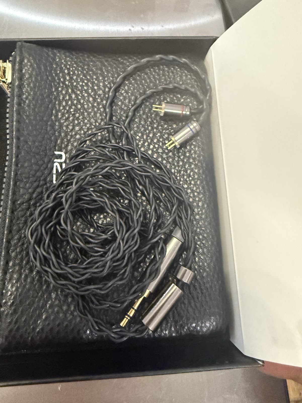 TANGZU DIVINUS FUDU VERSE1 Series 10mm DD+ 2BA Hybrid In-Ear Monitor & Ear Phone 3