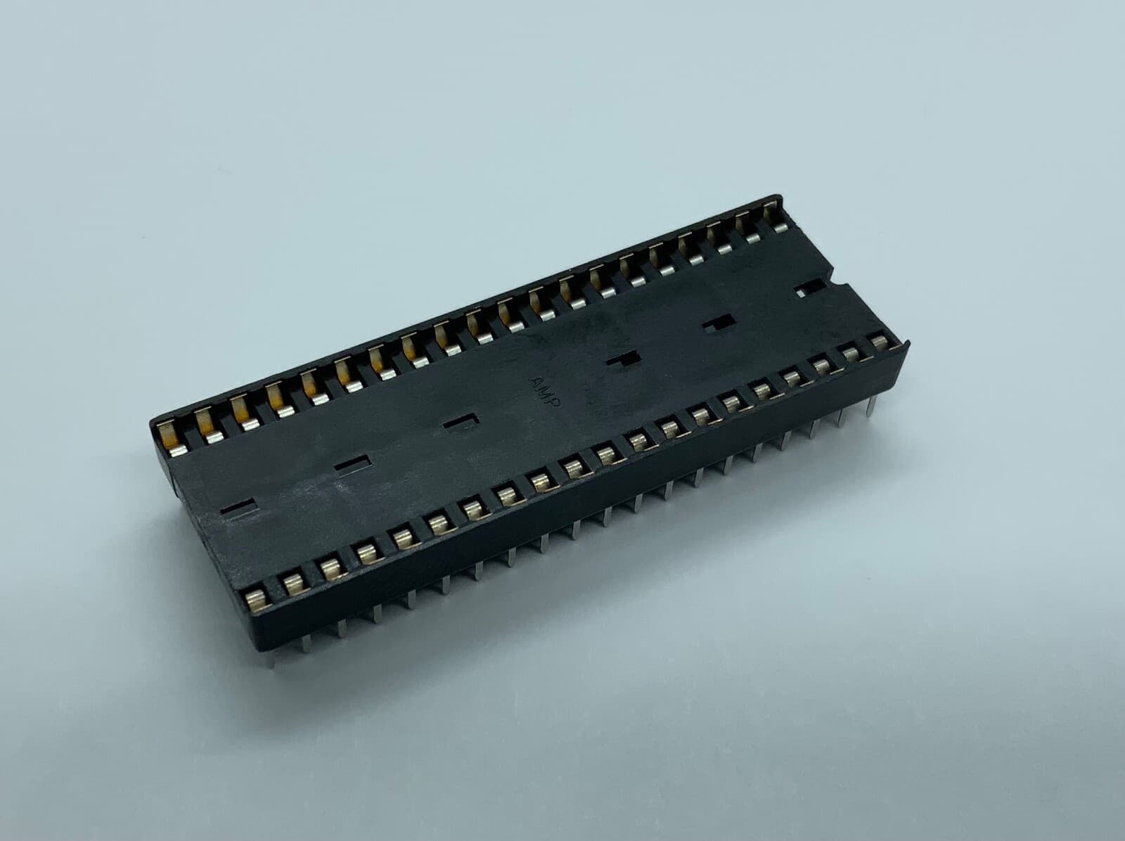 3x Lot AMP DIP Socket 40 Pin Position Closed Frame Through Hole 2-640379-4 2