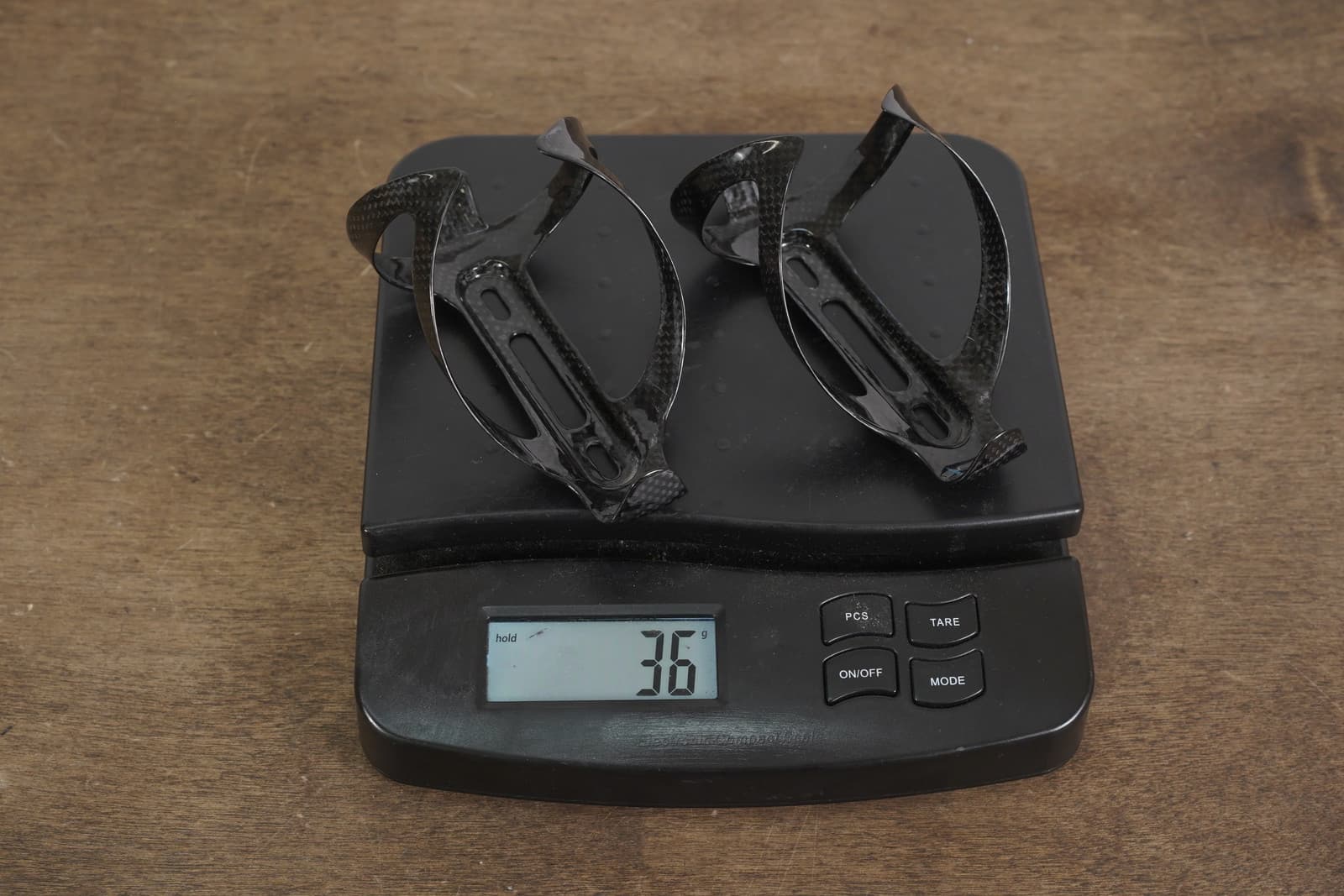 (2) Carbon Water Bottle Cages 36g 5