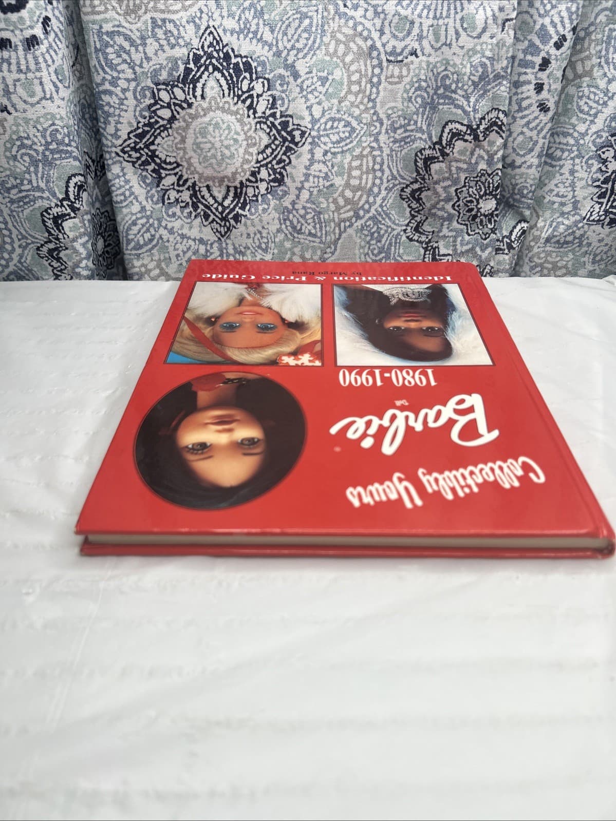 Collectibly Yours Barbie Doll 1980-1990 - Hardcover By Margo Rana PRE-OWNED 4