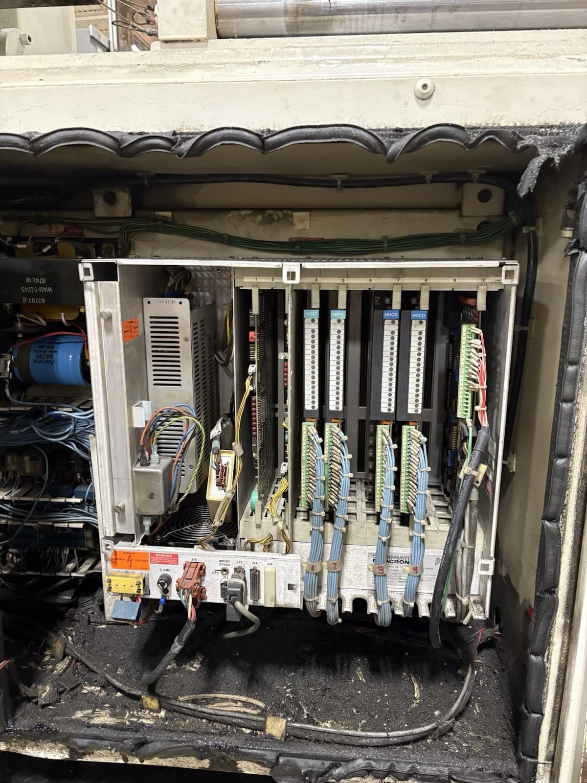 Cincinnati Milacron 110T Injection Molding Machine 6