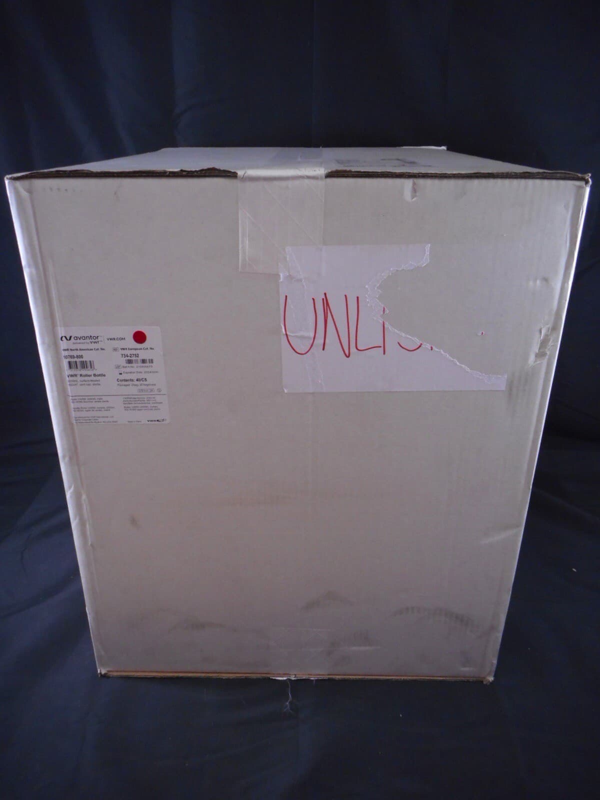 VWR AVANTOR Roller Bottles 2000mL Surface Treated 850cm Vent Cap 7342752 (40/cs)