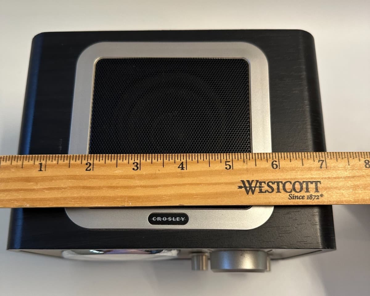 Crosley retro AM/FM/AUX radio w/antennae &tuning dial-model #CR3003A READ FLAWS 4