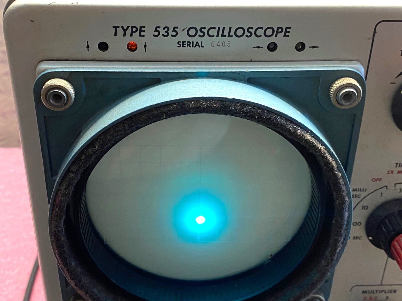 TEKTRONIX TYPE-535 OSCILLOSCOPE 2
