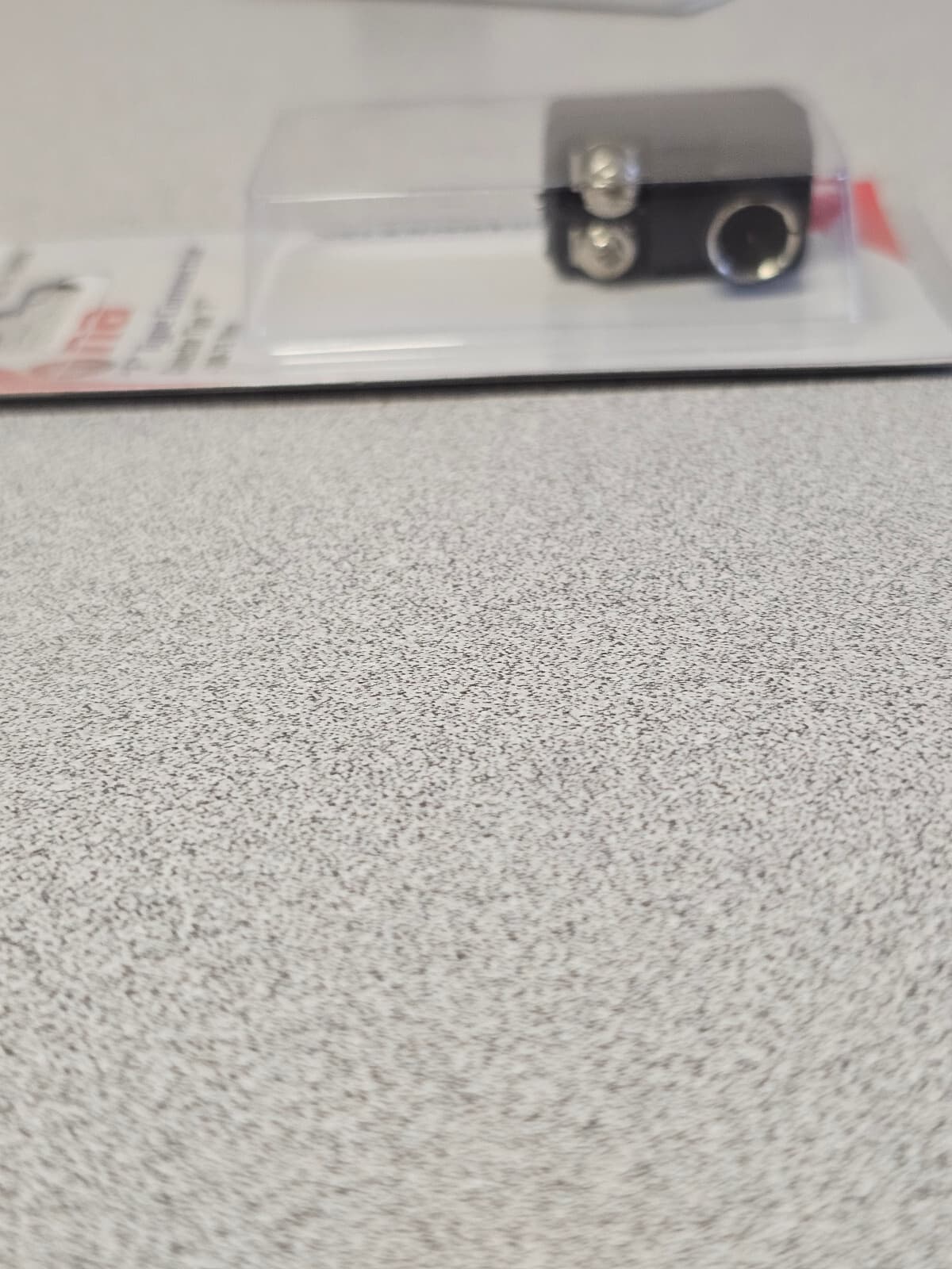 F Type Connector Push On Matching Transformer Balun 300-75 OHM TV UHF VHF FM 6