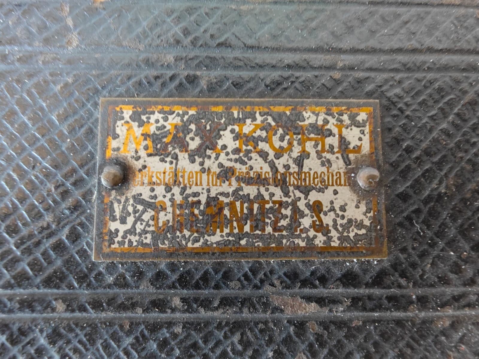 Antique Max Kohl Scientific Instrument – Pair of Magnetic Needles in Original Ca 3