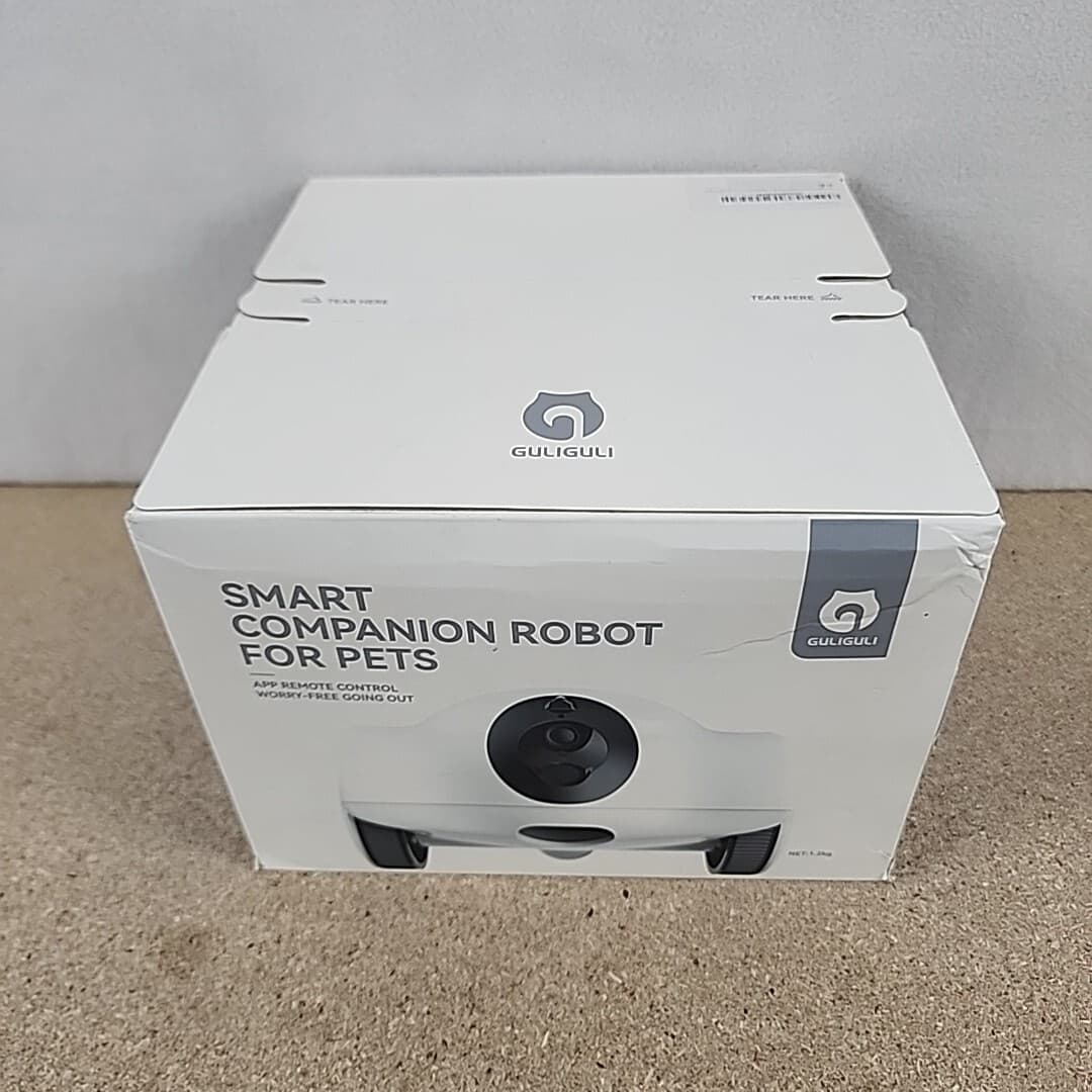 Smart Robot Camera - App Controlled Movable Pet Companion by GuliGuli 3
