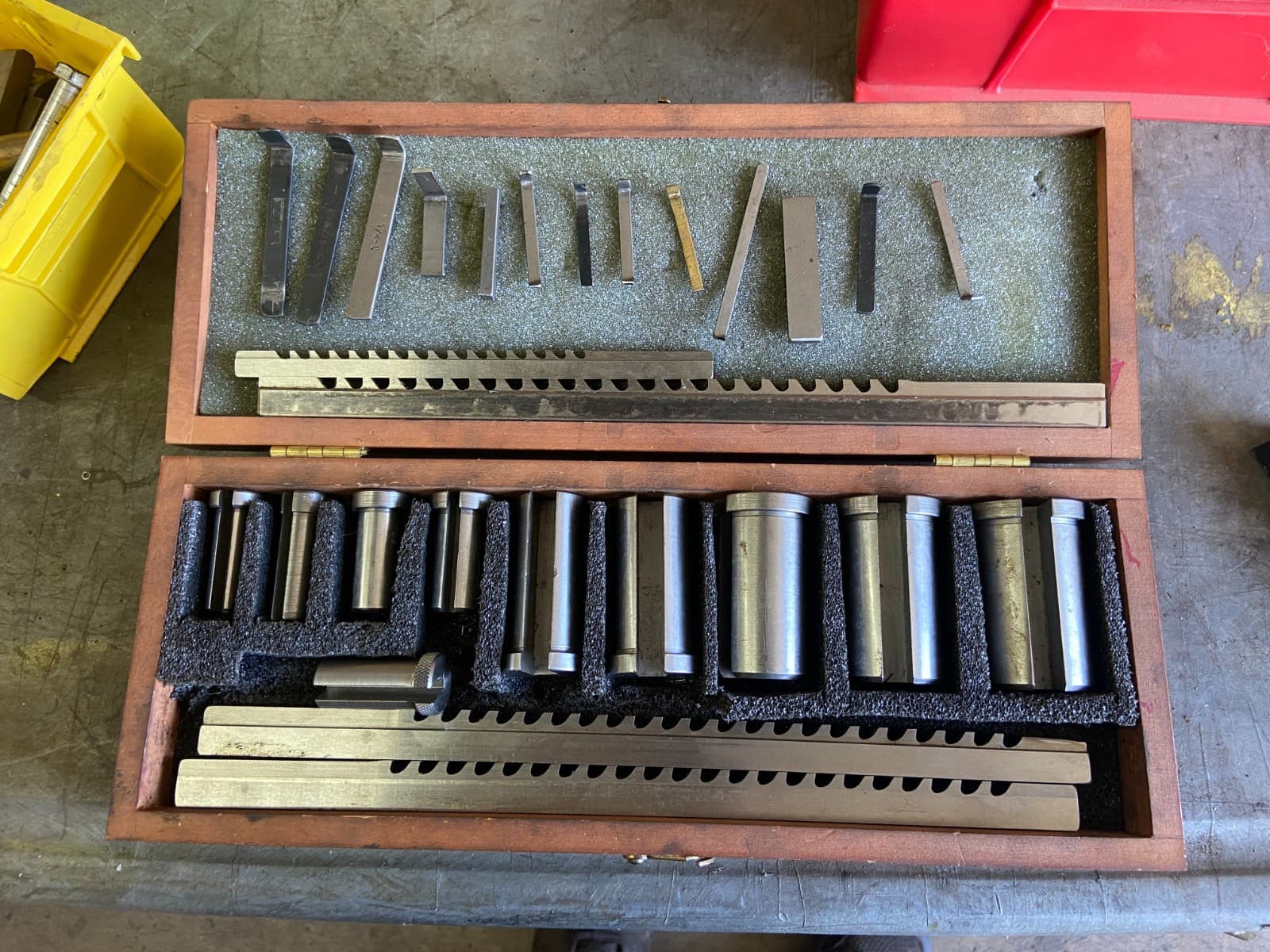 DUMONT MINUTEMAN NO 10 BROACH SET 2