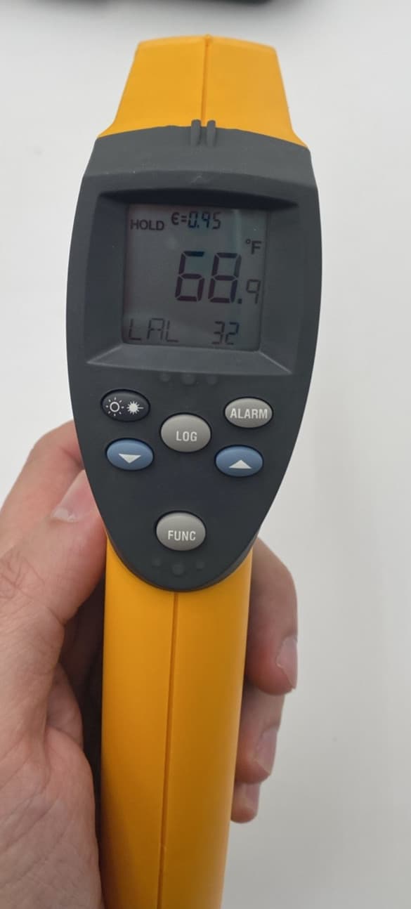 Fluke 68 IR Infrared IR Thermometer 4
