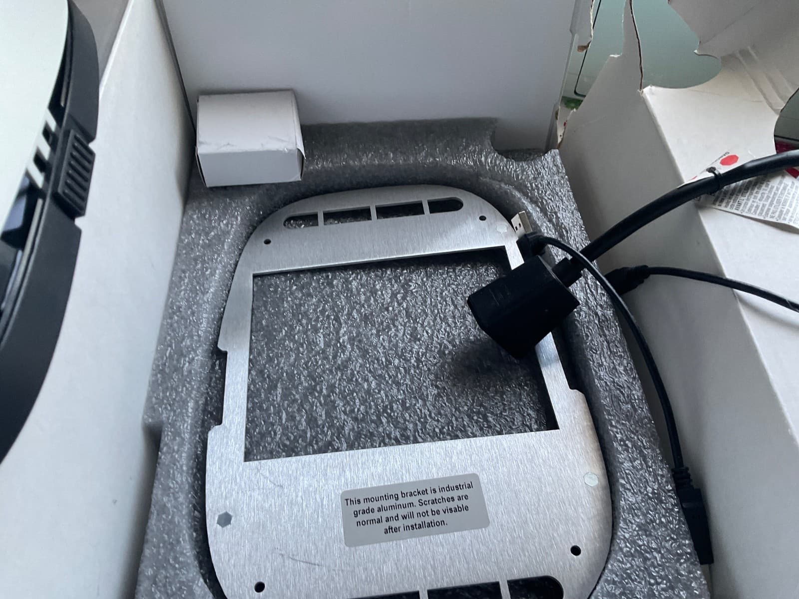 Pet Chatz HD: Two-Way Premium Audio/ Video Pet Treat Disp. WiFi Camera USED 4