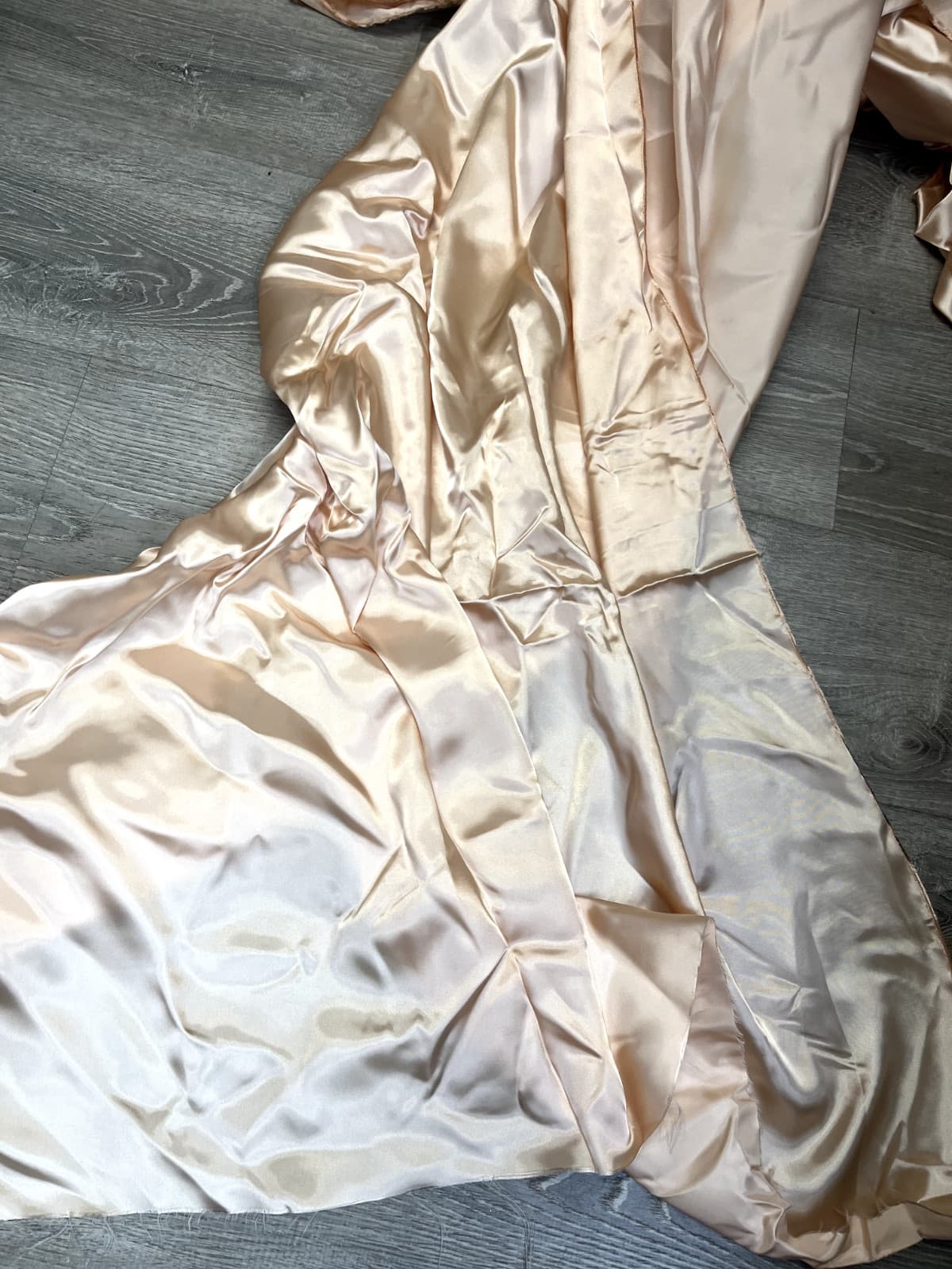 vintage liquid satin pink fabric textile 1950s 40s cold to touch 60" x 5 feet!