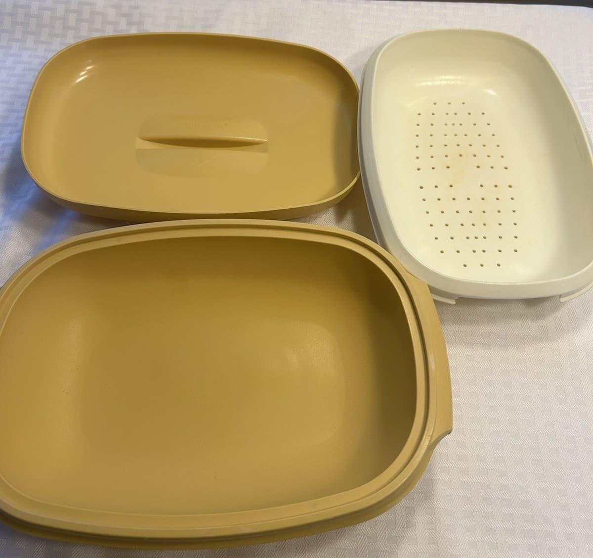 Vintage Tupperware Microwave Vegetable Steamer 3 Piece Harvest Gold 1273-4