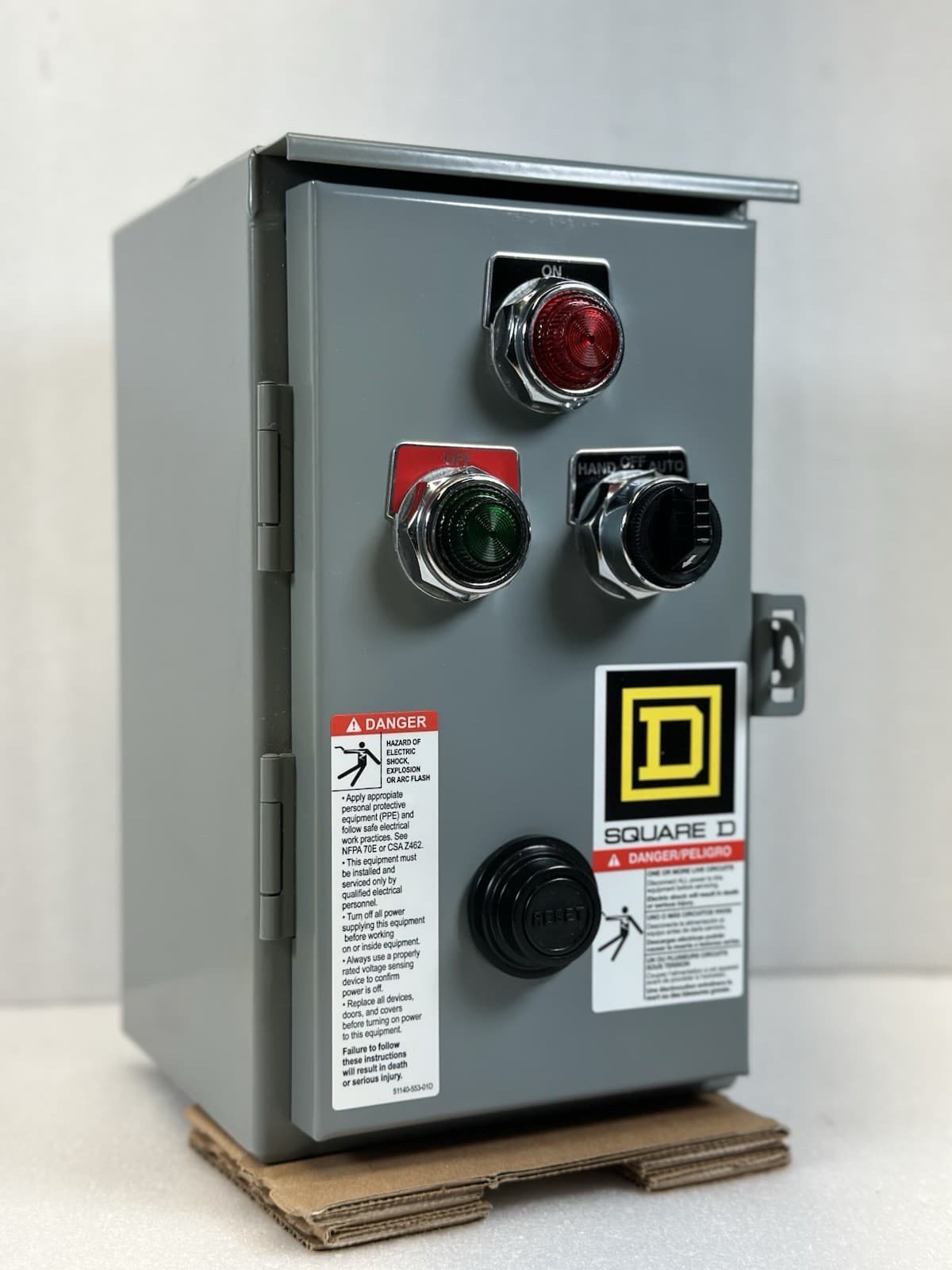 Square D 8536SBA1V02CP51P52. Motor Starter 600V AC 2 Pole Single Phase 120V