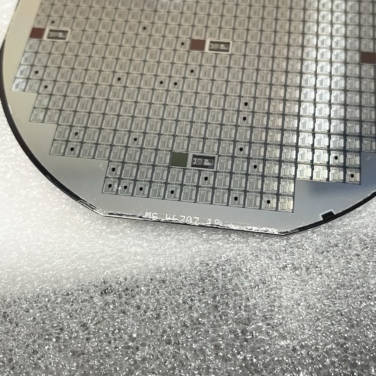 Vintage 5 Inch Silicon Wafer, Mfg By iMP For DTC, Date And Chip Unknown 4