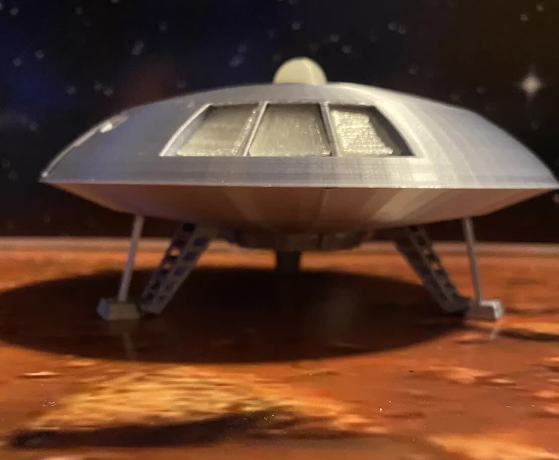 Jupiter 2 spaceship tribute 5