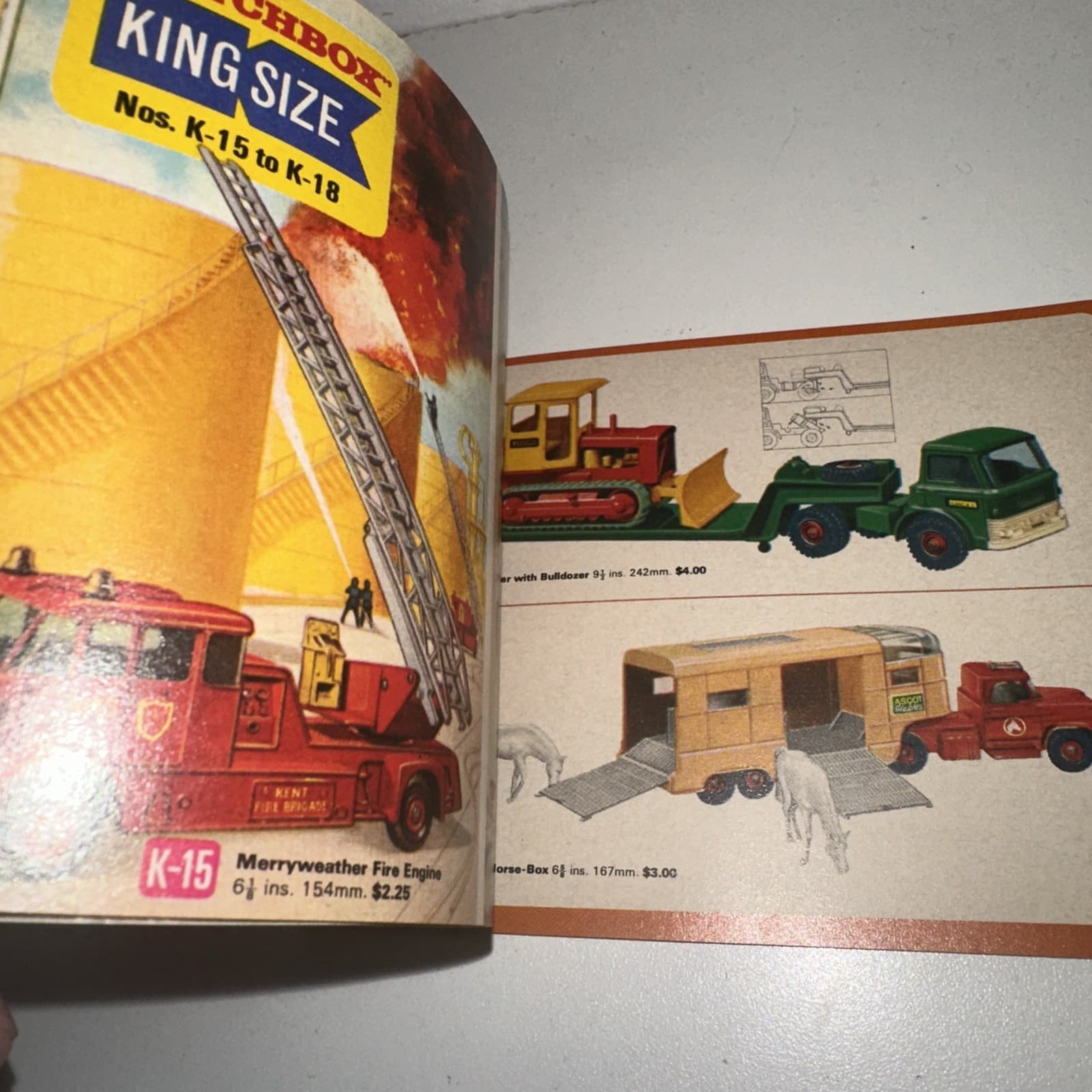 1967 Matchbox Collector's Catalogue U.S.A. Edition Excellent Condition 6