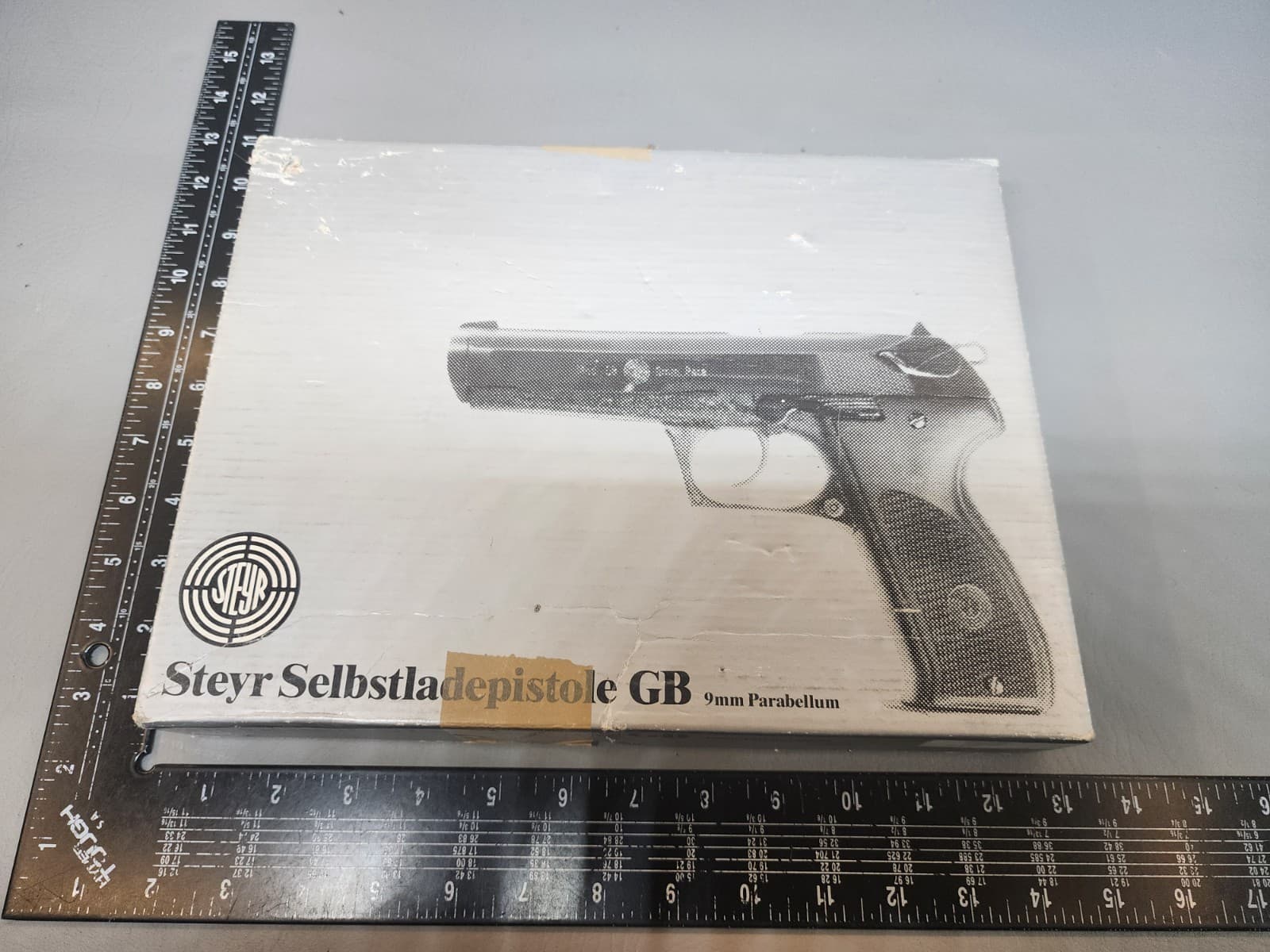 Steyr Selbstladepistole GB 9mm Parabellum DA Military Box 2