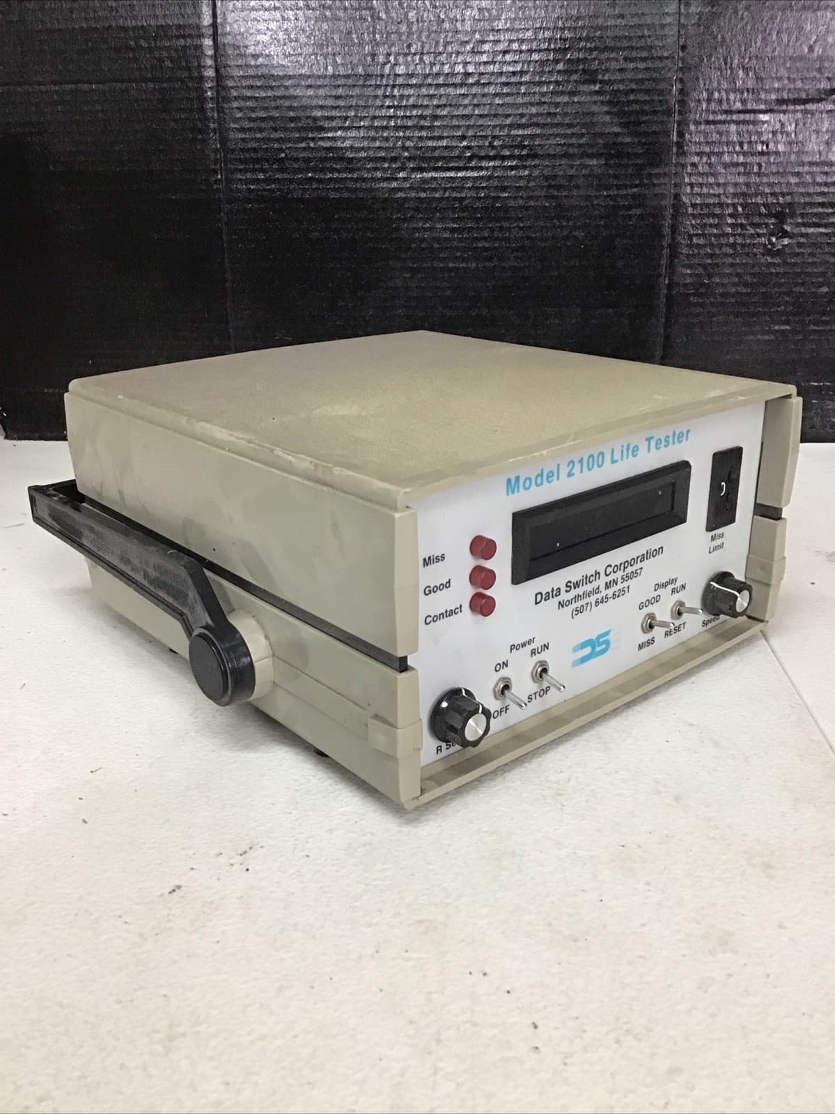 DSC Data Switch Corp Model 2100 Life Tester Life Cycle Tester 3
