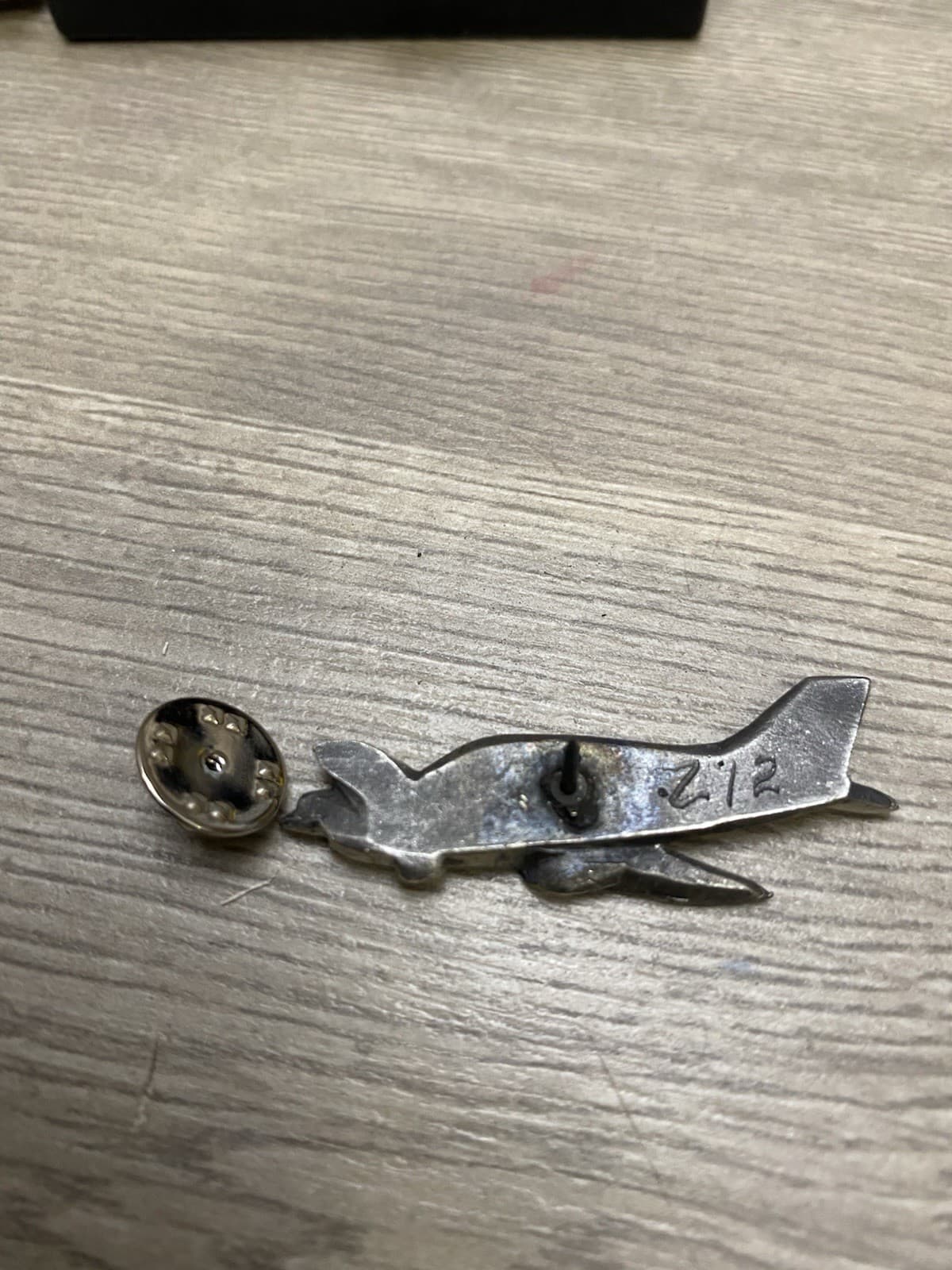 Pewter Piper Cherokee Warrior Aircraft Lapel Pin Vintage 3