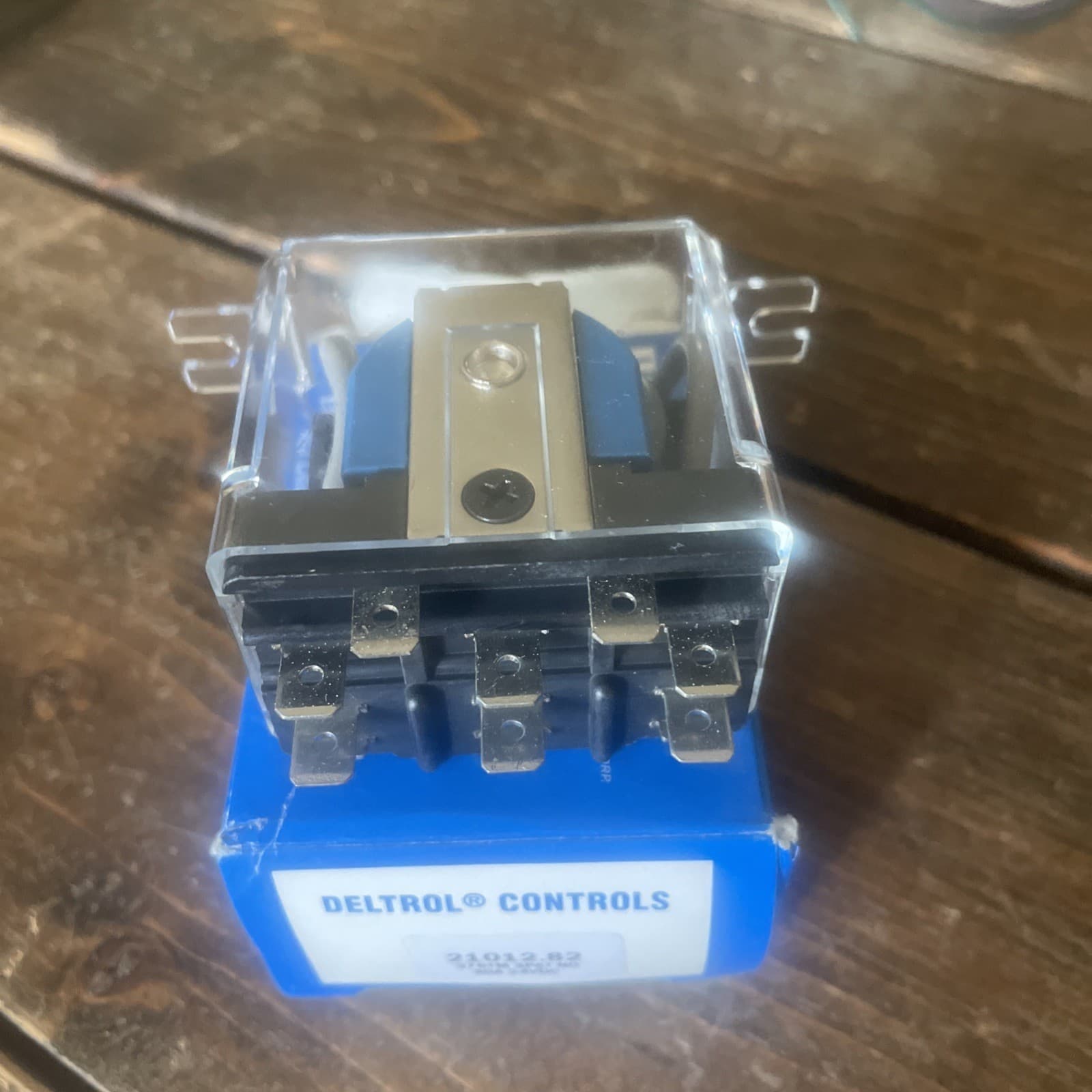  375TM 3PST-NO 24VDC 30A Relay  3